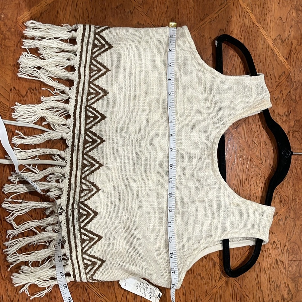 Handwoven crop top. open back. M? - Picture 4 of 5